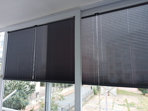 Cam Balkon ve Plise Perde Cam Balkon ve Plise Perde