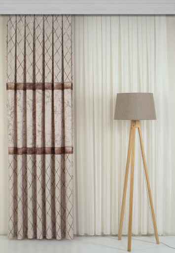 Desenli Şık Görünümlü Fon Perde Desenli Şık Görünümlü Fon Perde